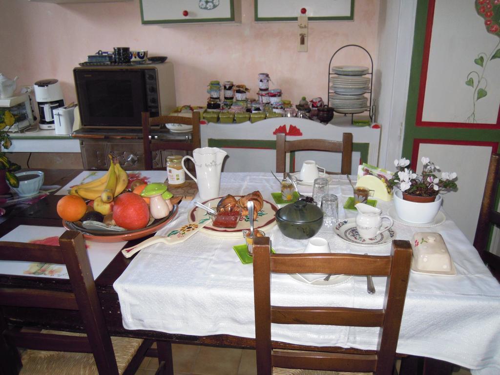 Chez Veronique Bed & Breakfast Chamborigaud ภายนอก รูปภาพ